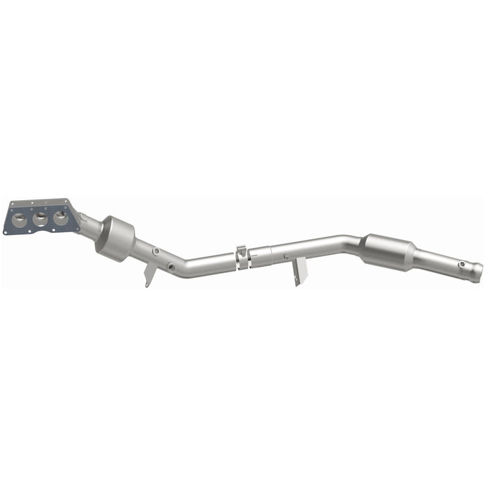 Exhaust Manifold with Integrated Catalytic Converter MagnaFlow 22-069