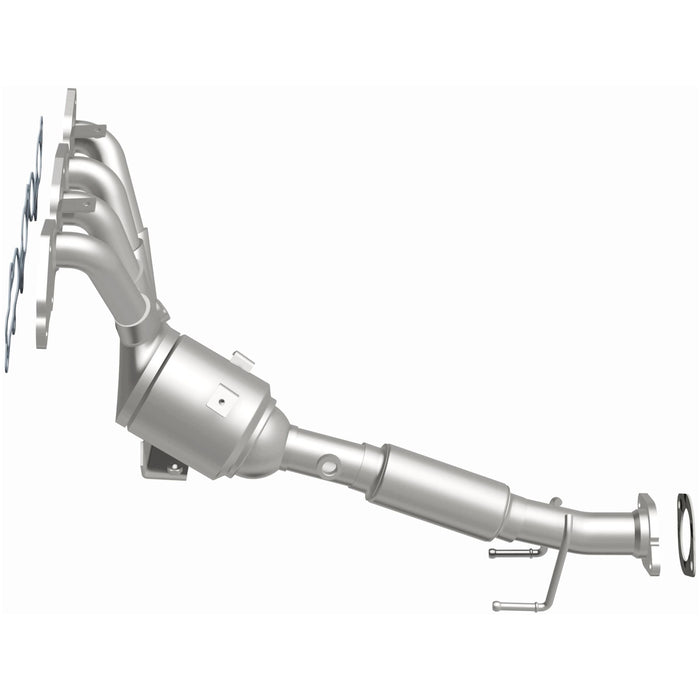 Exhaust Manifold with Integrated Catalytic Converter MagnaFlow 5631186