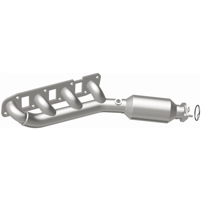 Exhaust Manifold with Integrated Catalytic Converter MagnaFlow 22-035