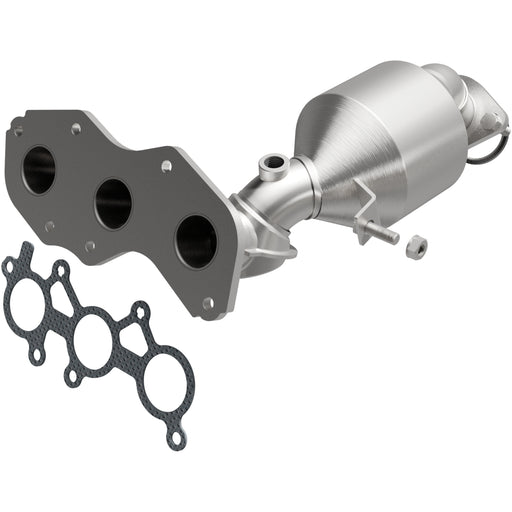 Exhaust Manifold with Integrated Catalytic Converter MagnaFlow 5582548