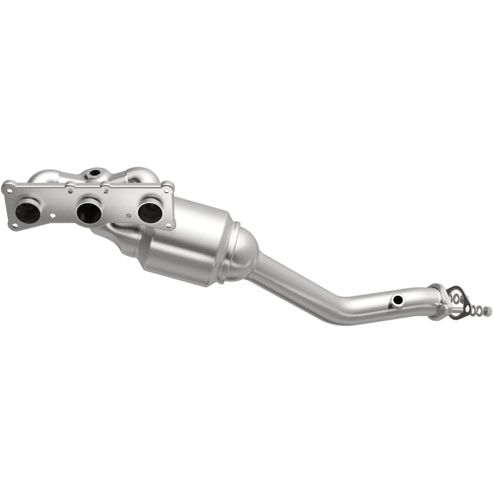 Exhaust Manifold with Integrated Catalytic Converter MagnaFlow 5631762