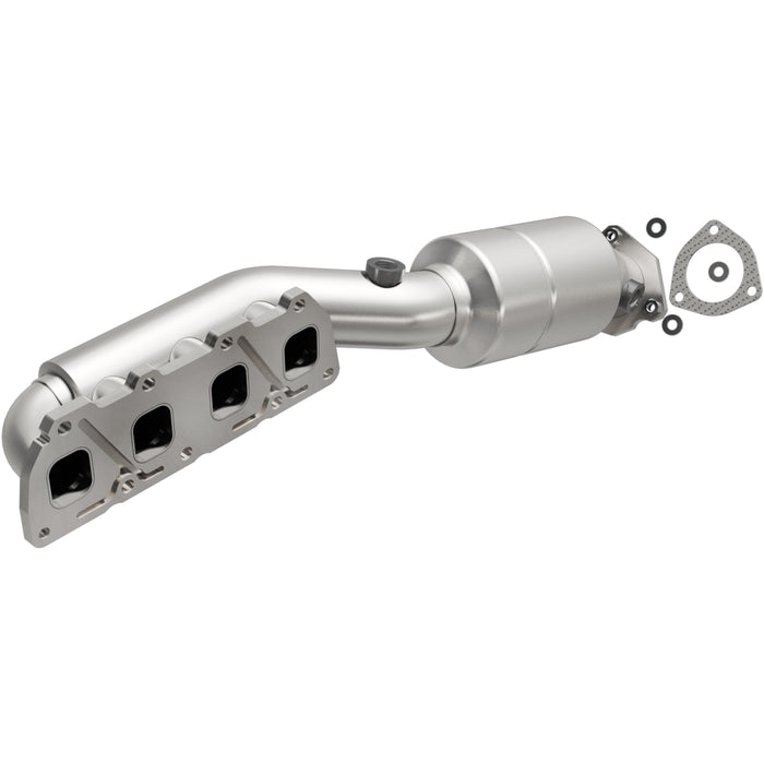 Exhaust Manifold with Integrated Catalytic Converter MagnaFlow 452796