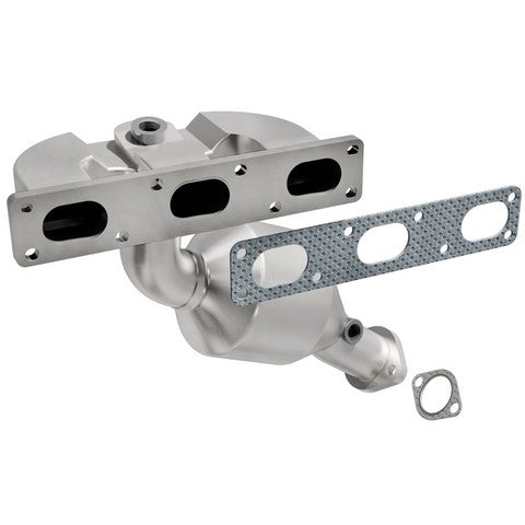 Exhaust Manifold with Integrated Catalytic Converter MagnaFlow 452176