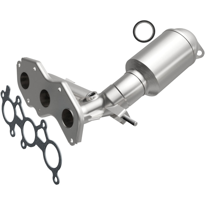 Exhaust Manifold with Integrated Catalytic Converter MagnaFlow 5582545