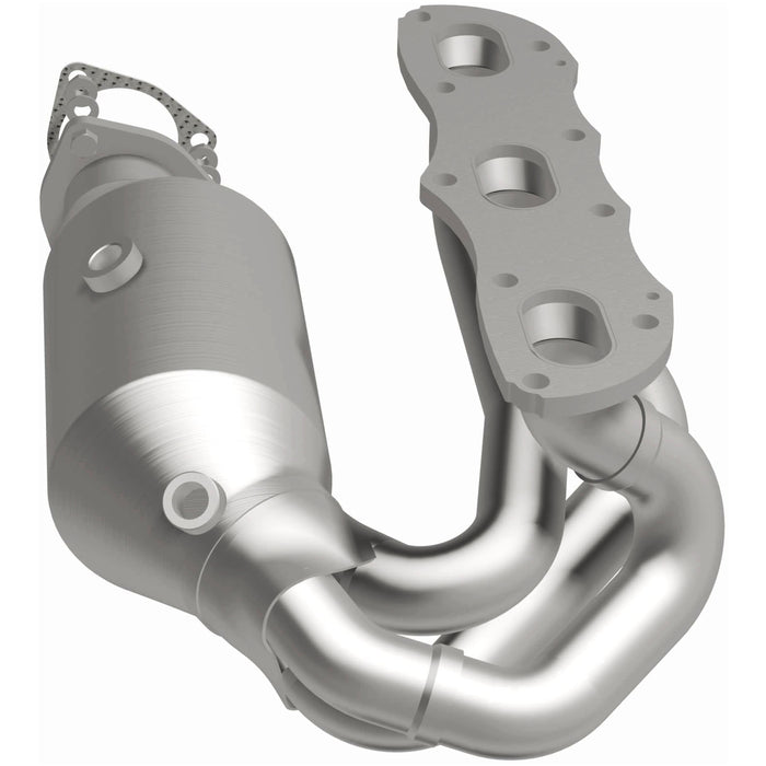 Exhaust Manifold with Integrated Catalytic Converter MagnaFlow 52390