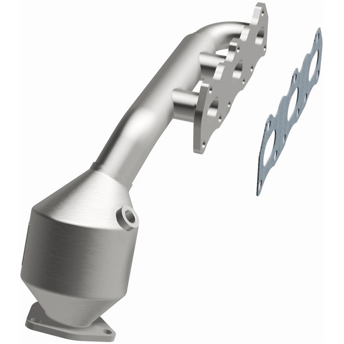 Exhaust Manifold with Integrated Catalytic Converter MagnaFlow 23060