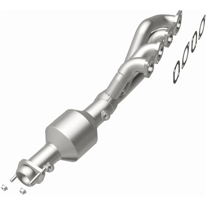 Exhaust Manifold with Integrated Catalytic Converter MagnaFlow 49789