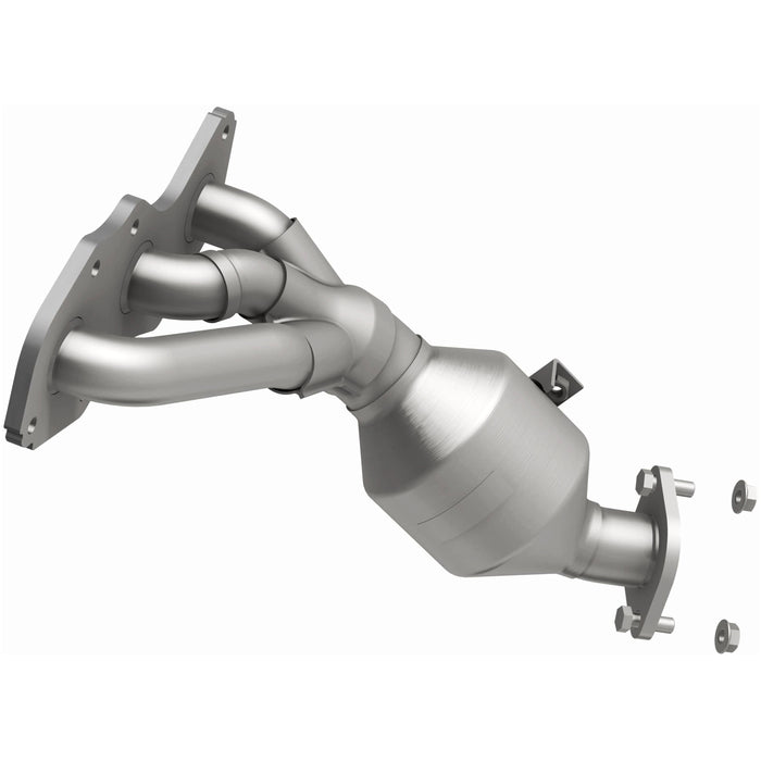 Exhaust Manifold with Integrated Catalytic Converter MagnaFlow 50620