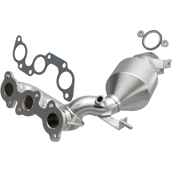 Exhaust Manifold with Integrated Catalytic Converter MagnaFlow 5582834