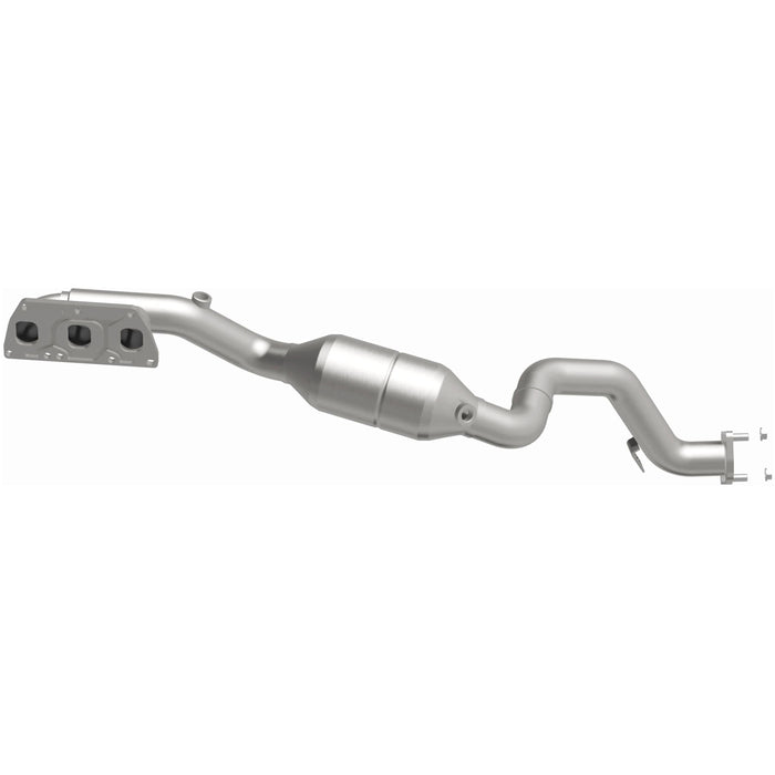 Exhaust Manifold with Integrated Catalytic Converter MagnaFlow 452798