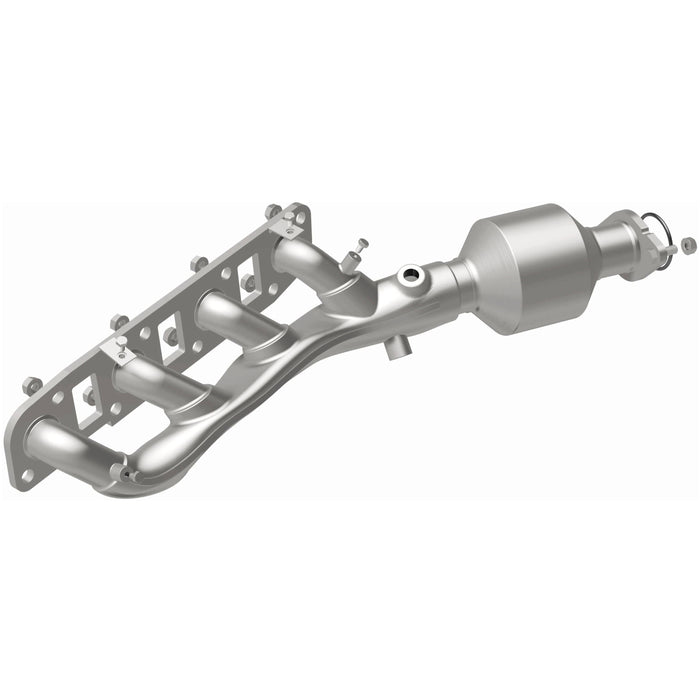 Exhaust Manifold with Integrated Catalytic Converter MagnaFlow 290034