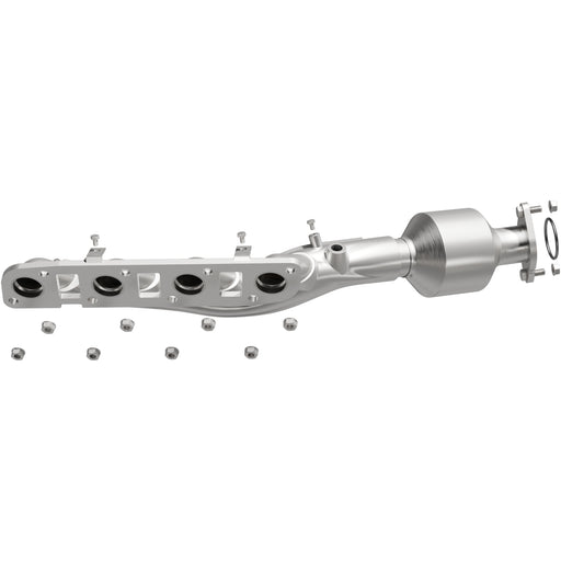Exhaust Manifold with Integrated Catalytic Converter MagnaFlow 290035