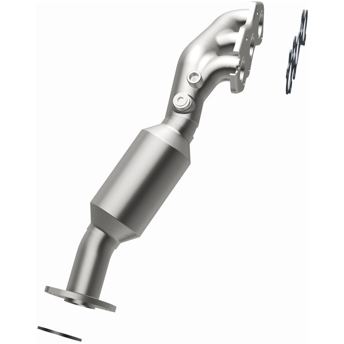 Exhaust Manifold with Integrated Catalytic Converter MagnaFlow 5531284