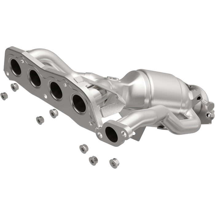 Exhaust Manifold with Integrated Catalytic Converter MagnaFlow 290134